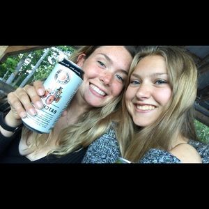 Meet your Posher, Molly